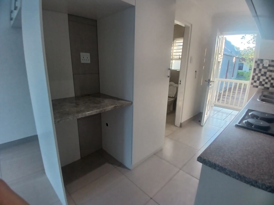 To Let 2 Bedroom Property for Rent in Wellington Central Western Cape